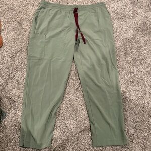Women’s olive scrub pants